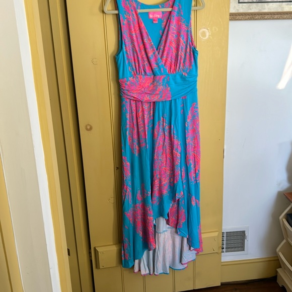 Lilly Pulitzer Dresses & Skirts - Lilly Pulitzer Turquoise and Pink High-Low Dress
